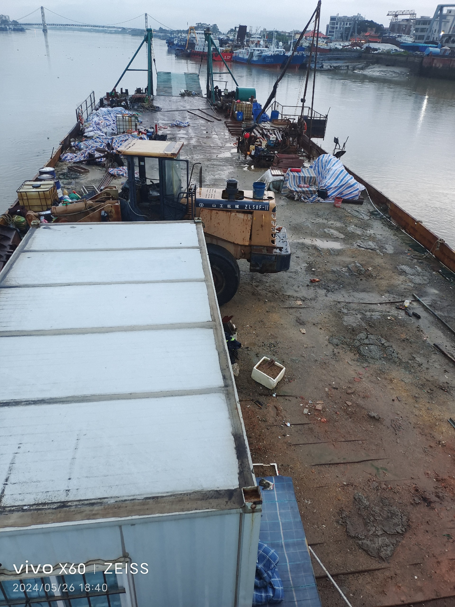 2007-800噸 甲板船 雙機(jī)