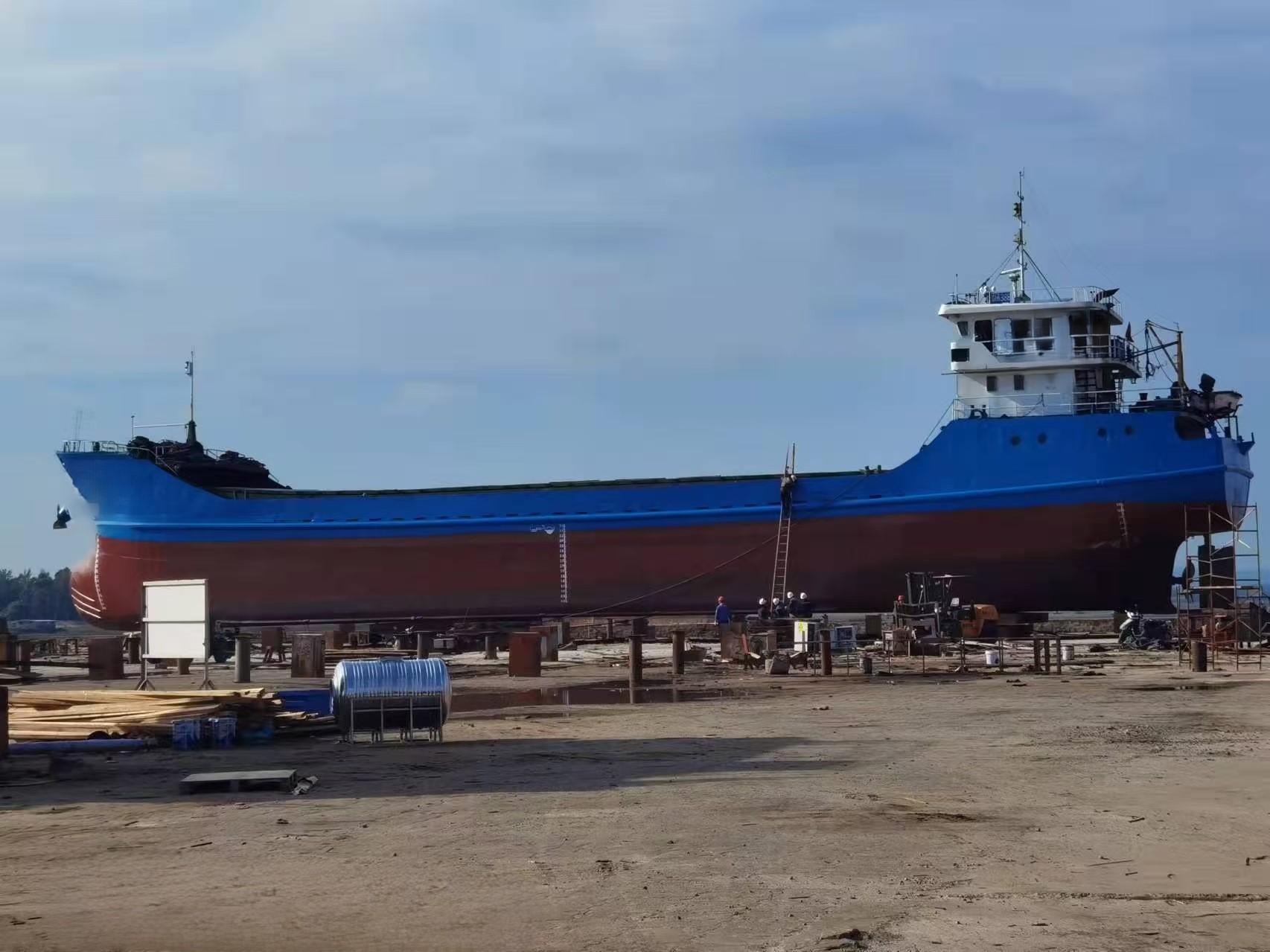 2009-900噸  散貨船