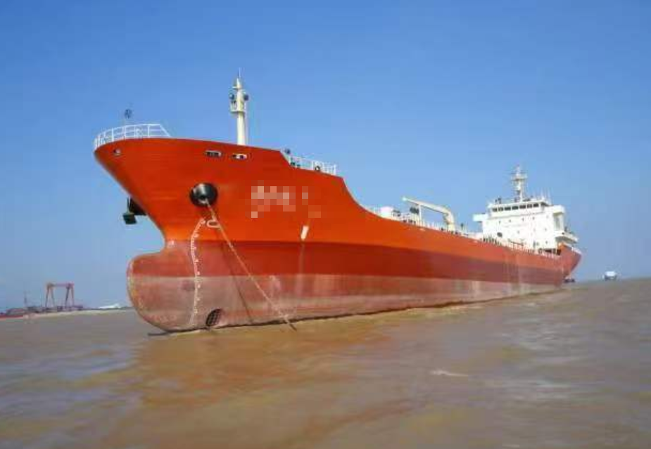 2011年-12600噸-油船