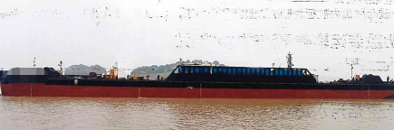 2017年-7300t-無動(dòng)力甲板駁船