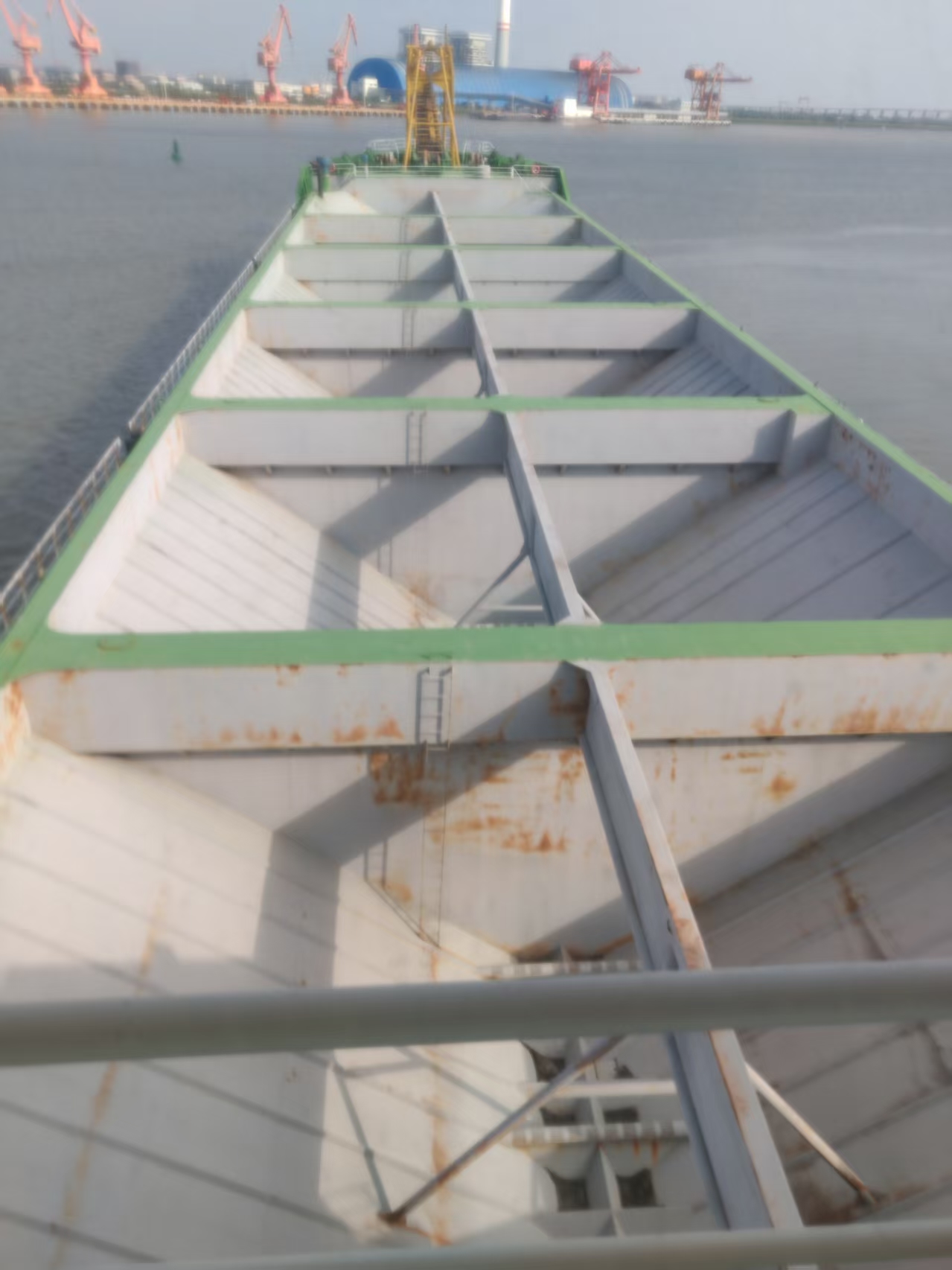 2022年-11000噸-自卸砂船