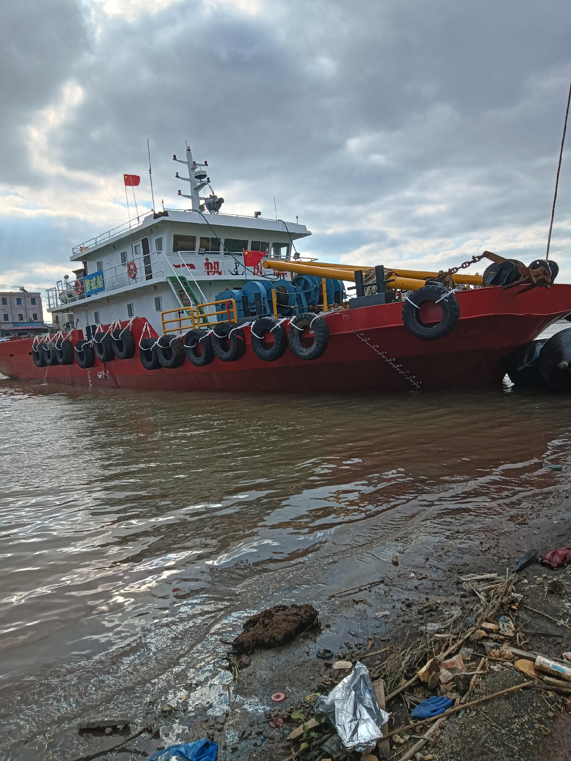 2021年-1100馬力 普通拖輪 近海航區(qū)