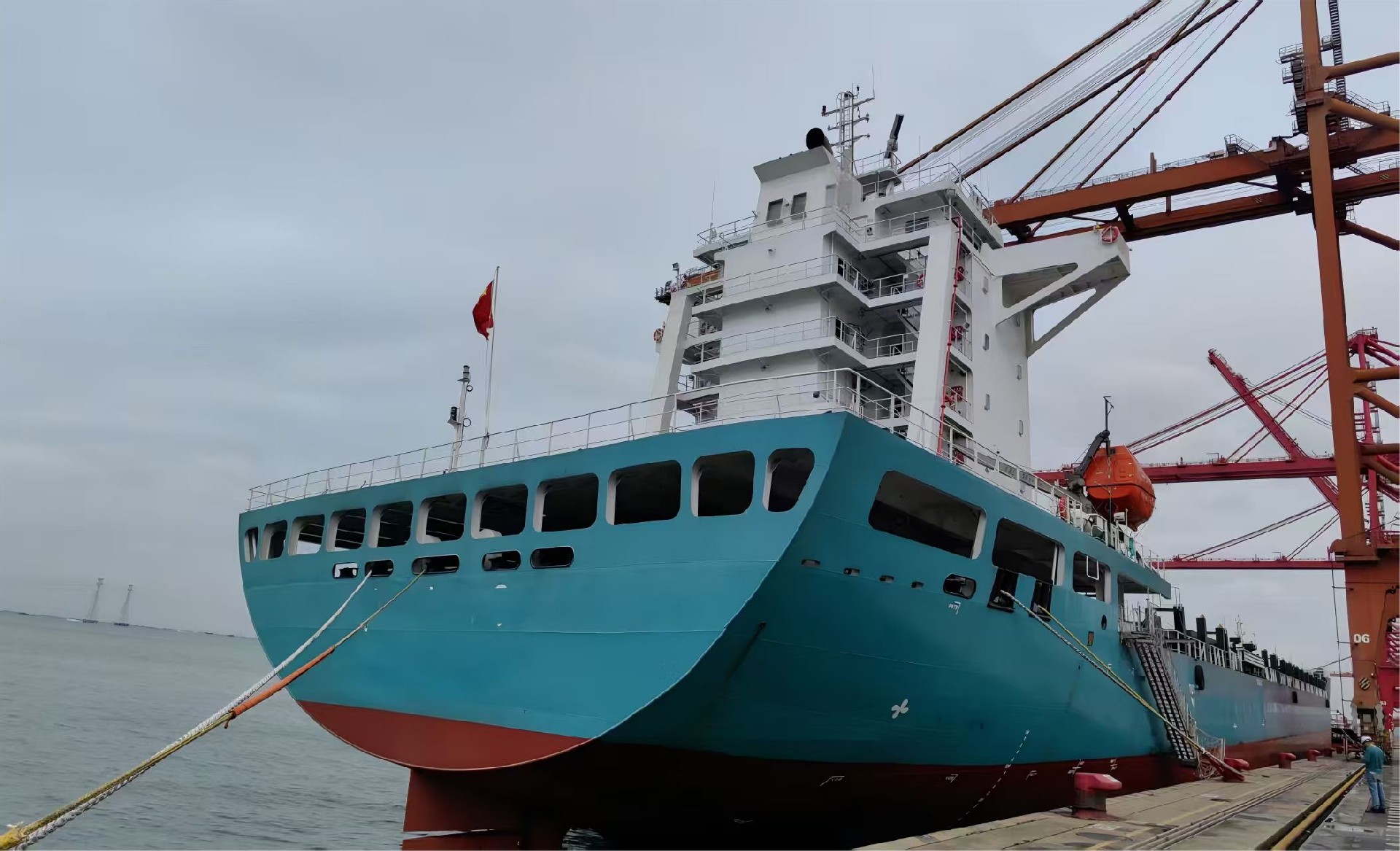 2023-30600噸  集裝箱船-1768teu