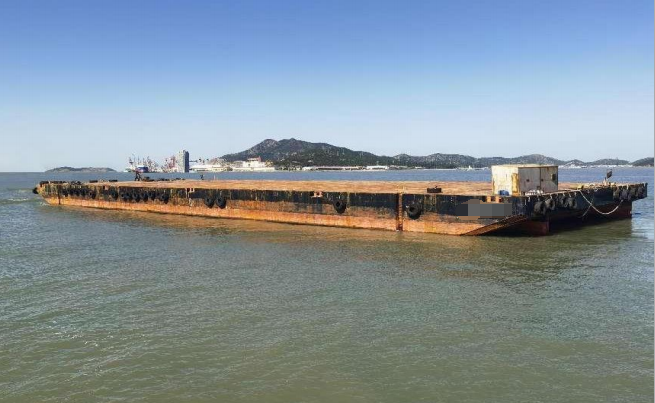 2011年-14000噸-無動(dòng)力甲板駁