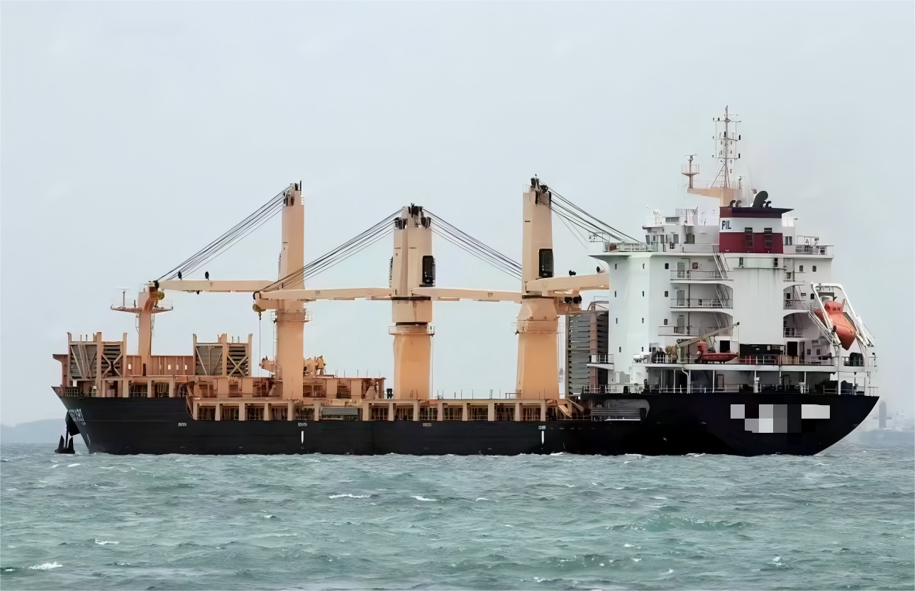 2014- 27200噸  -多用途船 -帶4臺吊機-無限航區